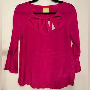 Maeve - Anthropologie | Women's Magenta Pink Lightweight Cutout Blouse Size 4